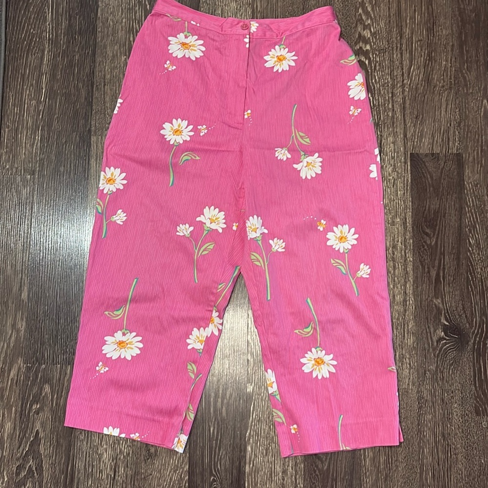 Alfred Dunner Bright Pink Pants with White Floral Flower Design